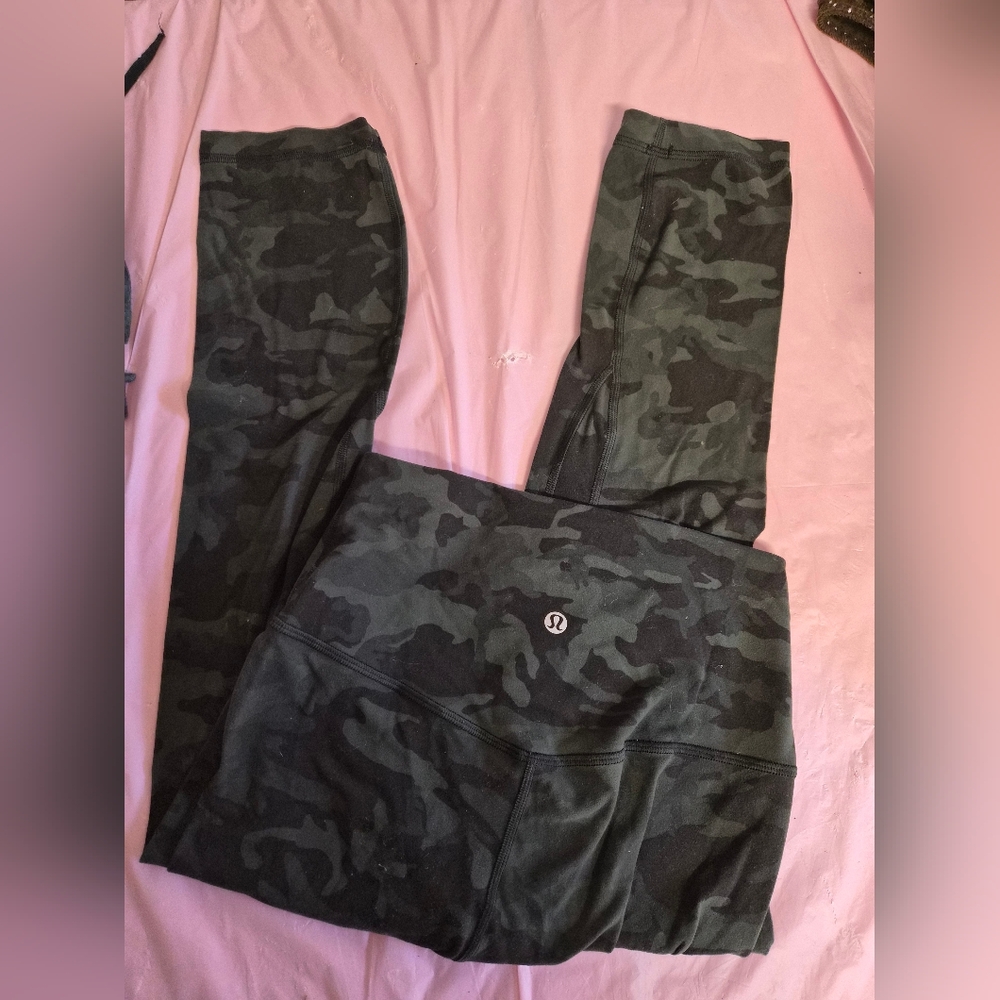 lululemon athletica Camo Leggings - Black and Green